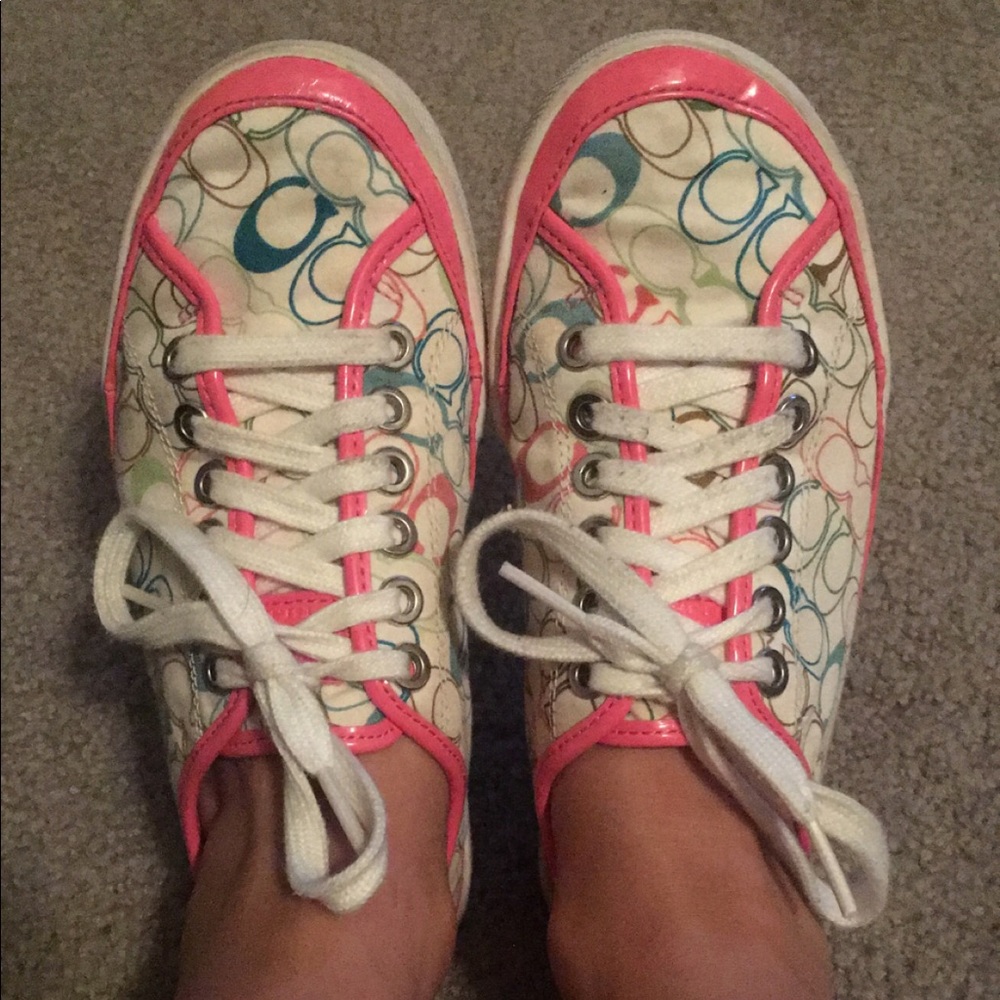 Cute Coach sneakers!